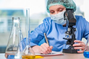 Лаборант-микробиолог